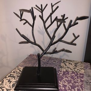Jewelry tree holder